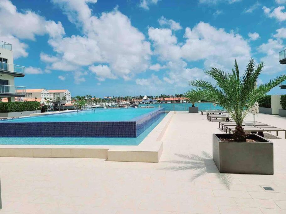 Milateo Suite Oranjestad Exteriör bild