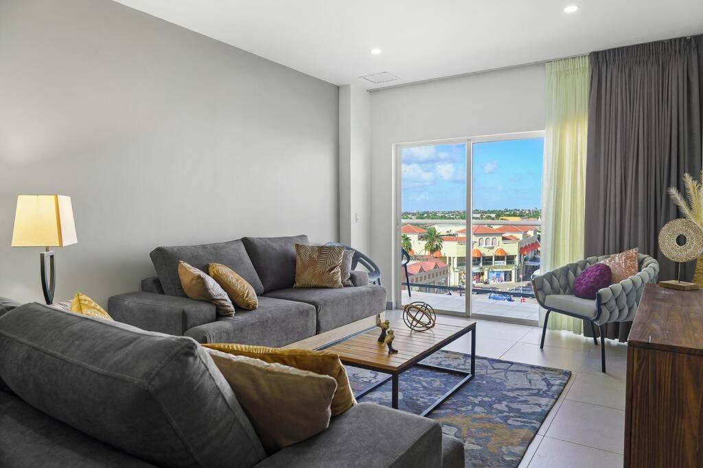 Milateo Suite Oranjestad Exteriör bild